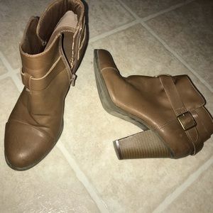 Lauren Conrad booties